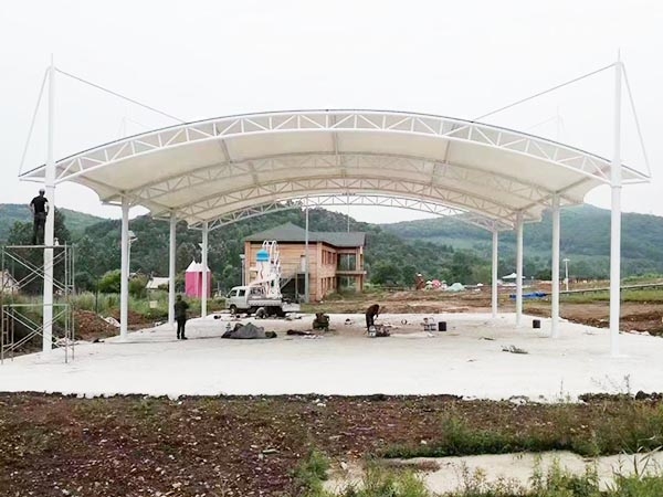 球场遮阳棚